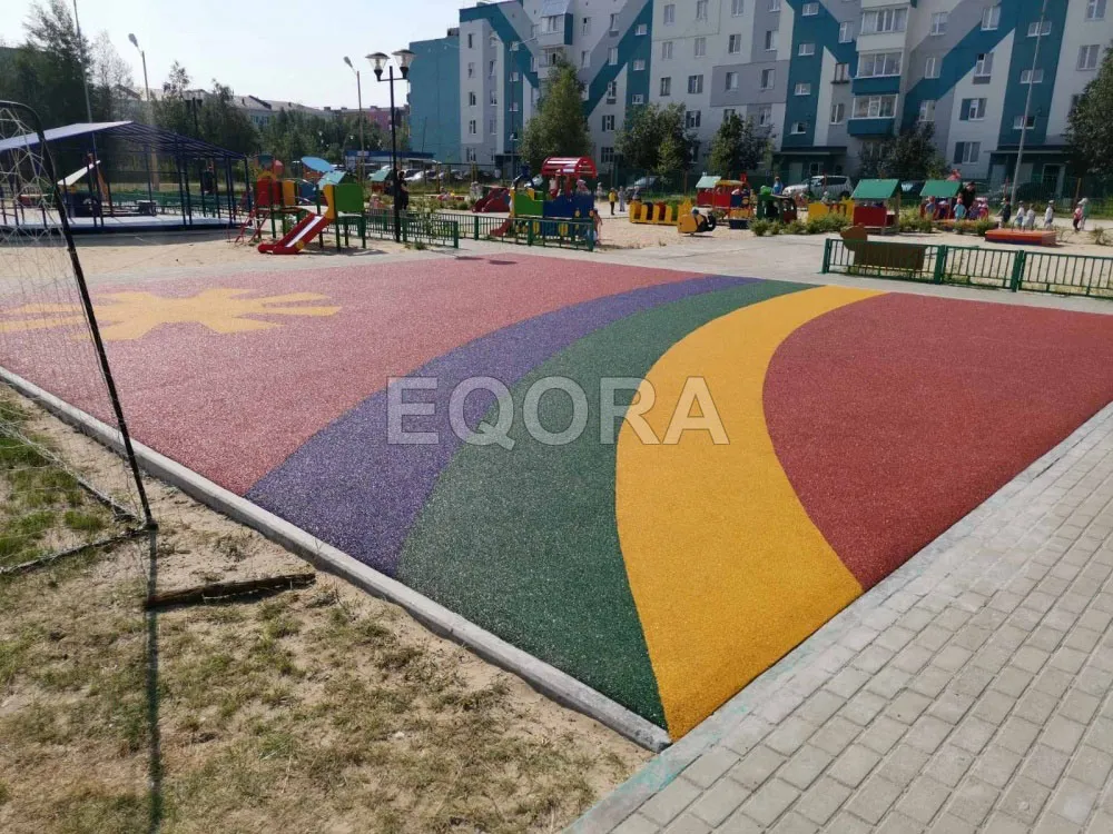 Подходит ли резиновое покрытие для детских площадок в Исилькуле?